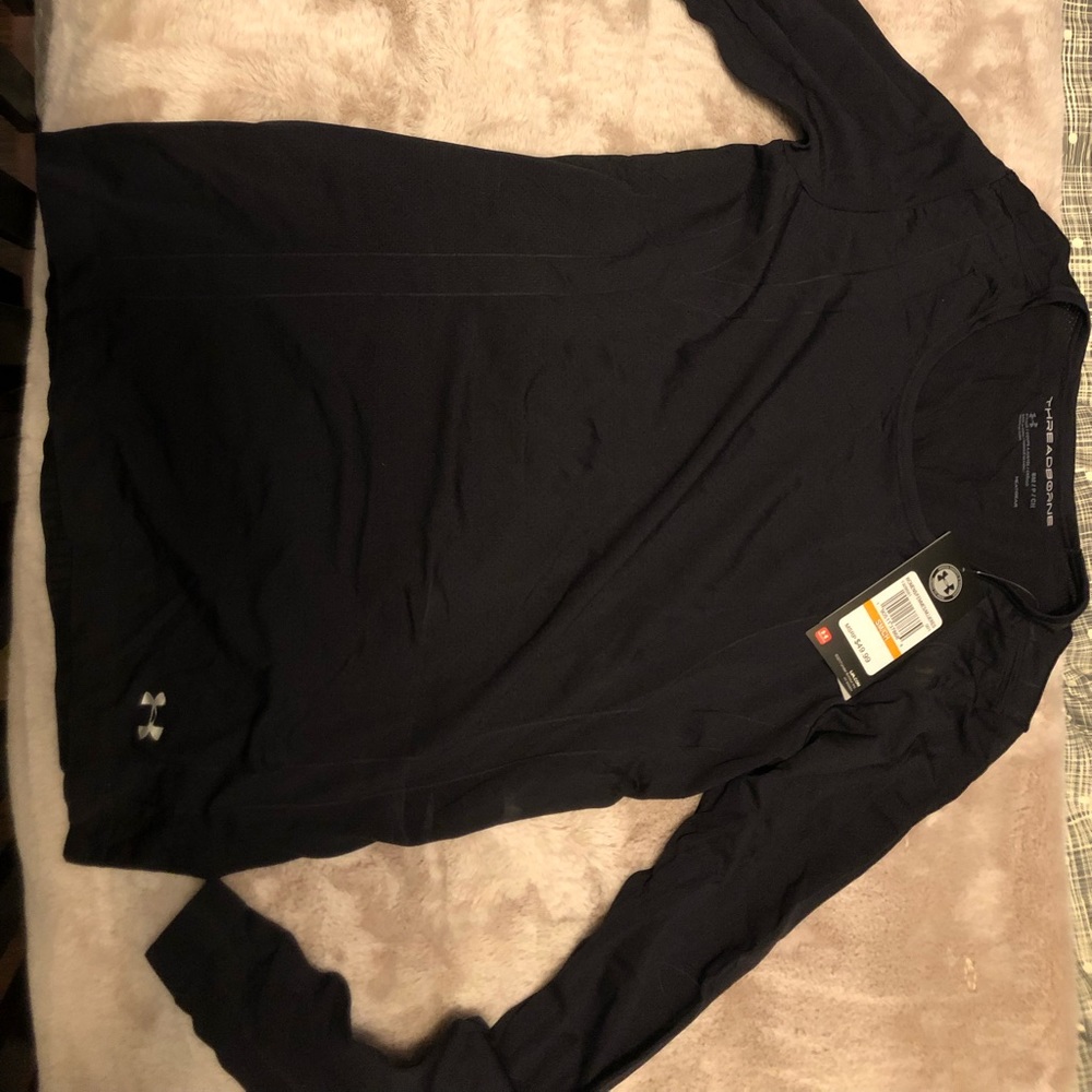 NWT Under Armour size S heat gear